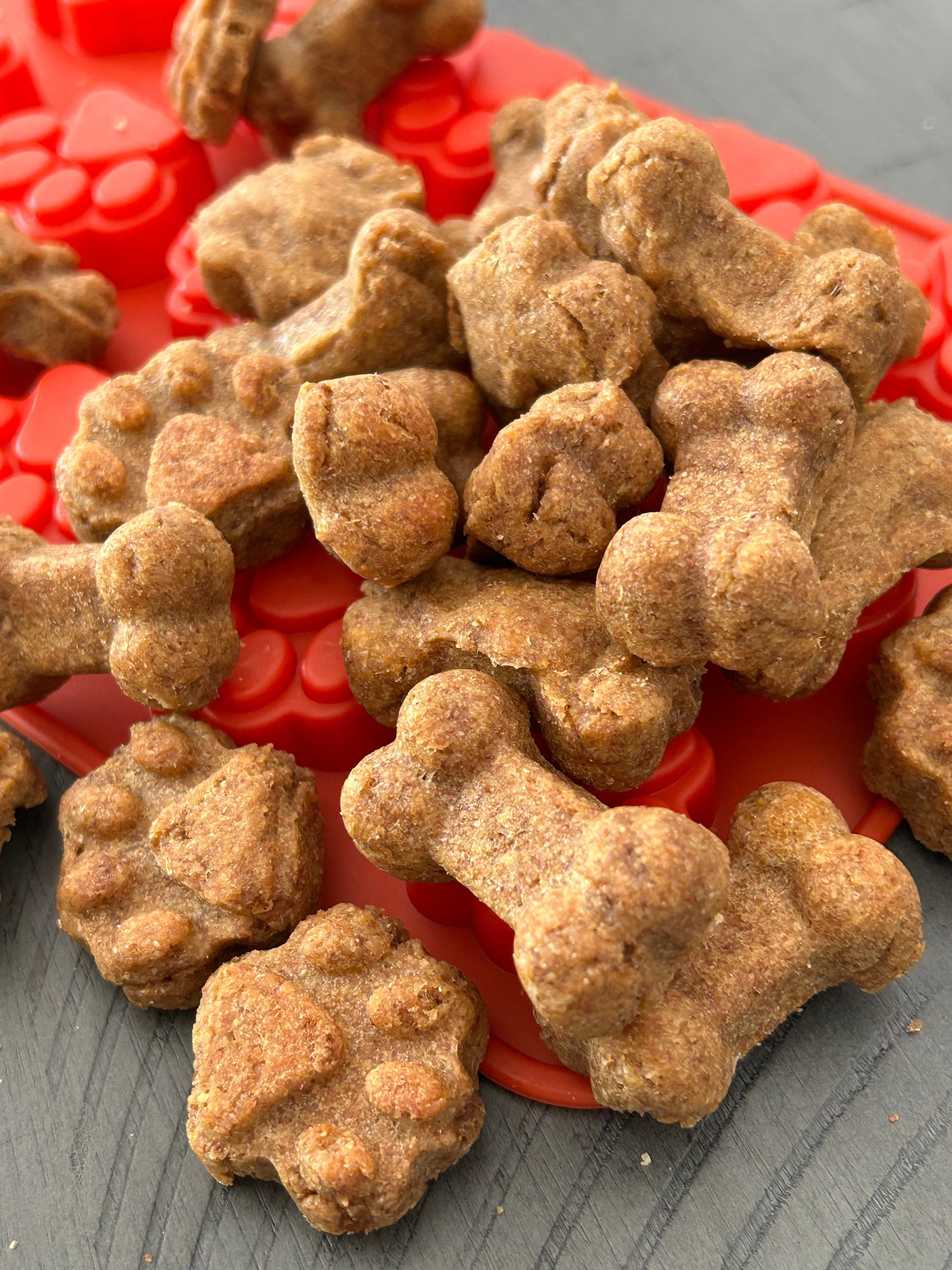 Lucy Loo Treats - Tilly’s Treat - Peanut Butter, Banana, & Bacon (7.5 oz. Bag)