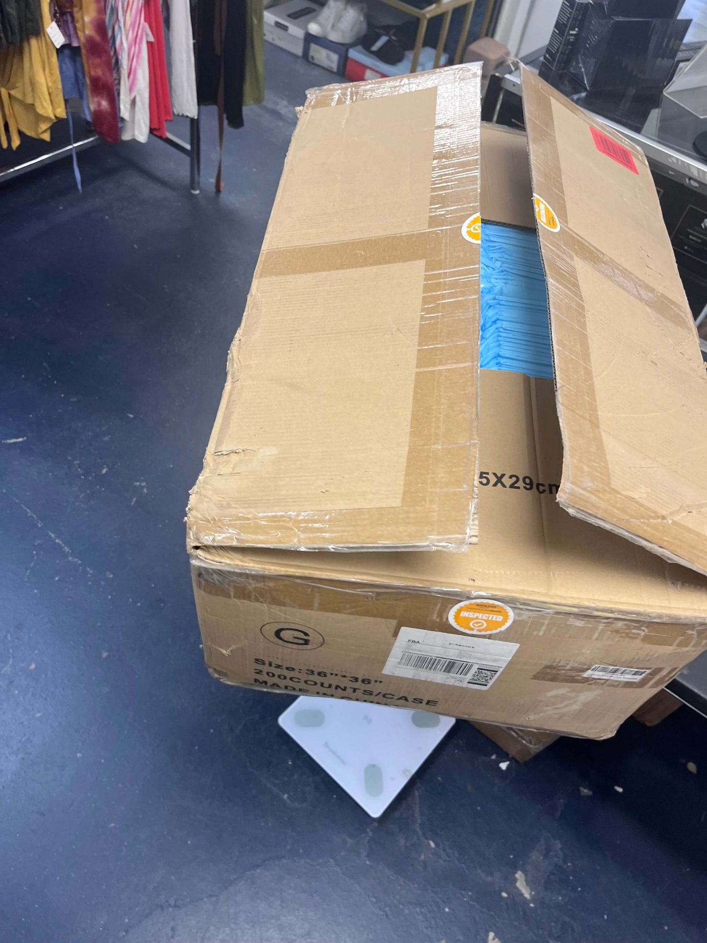 Almohadillas absorbentes Gimars 4XL 36x36 para perros, tamaño extragrande (200 unidades), gruesas y extraabsorbentes, para entrenamiento de mascotas, de secado rápido, a prueba de fugas, tamaño jumbo desechable.