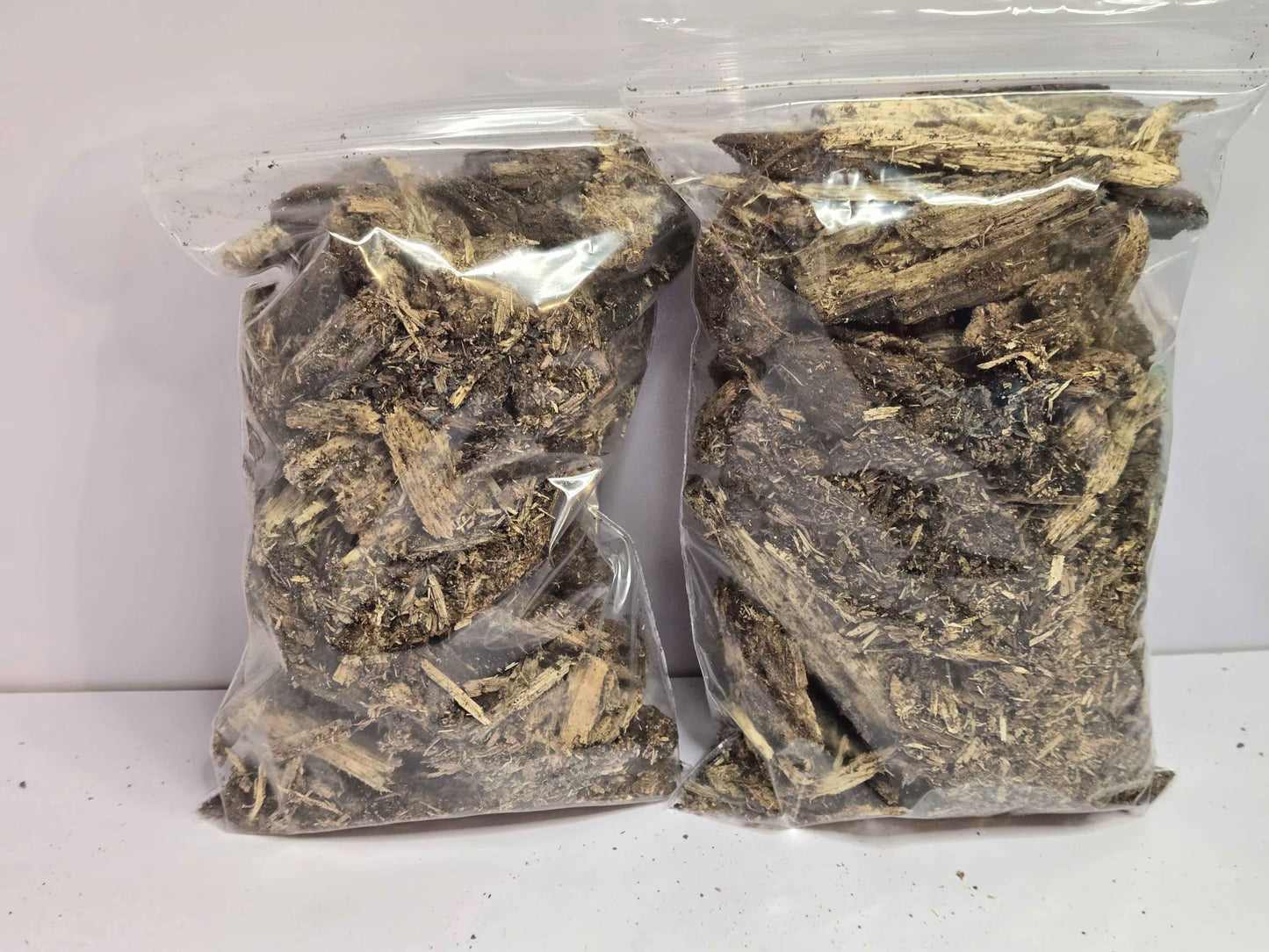 Premium White Rot Wood Bioactive Terrarium Food & Substrate Additive